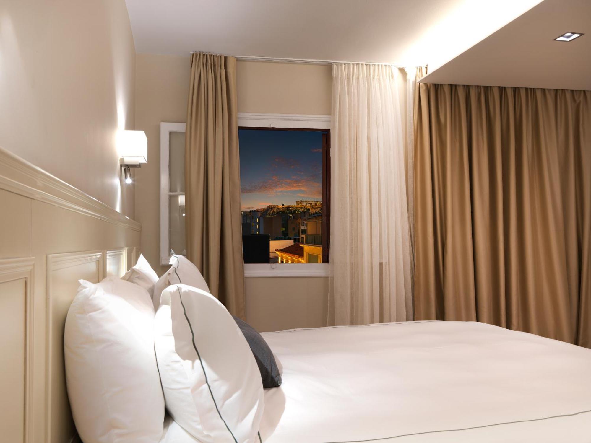 Vrachos Athens Suites Bagian luar foto